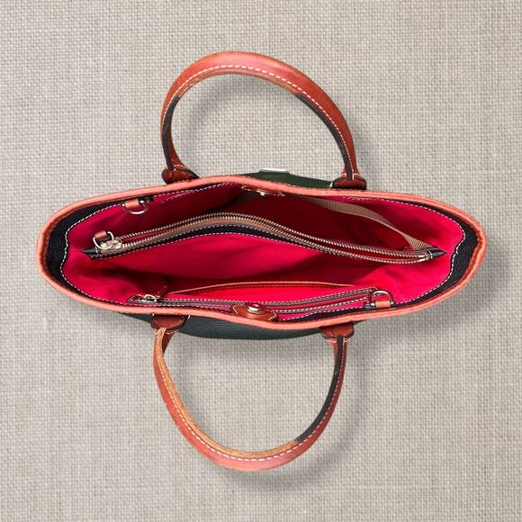 Vintage Dooney & Bourke Black Pebbled Leather Tote Bag with Red Trim - Picture 6 of 12